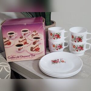 Kids Retro Vintage Plastic Floral Design Coffee Dessert 4 Plate Mugs Tea Party